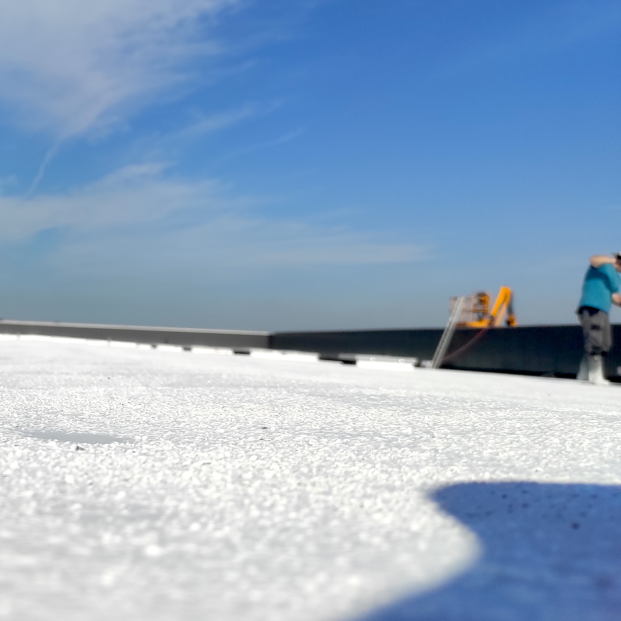 toit_blanc_tilt_shift_02_sq.jpg Cooltech idf