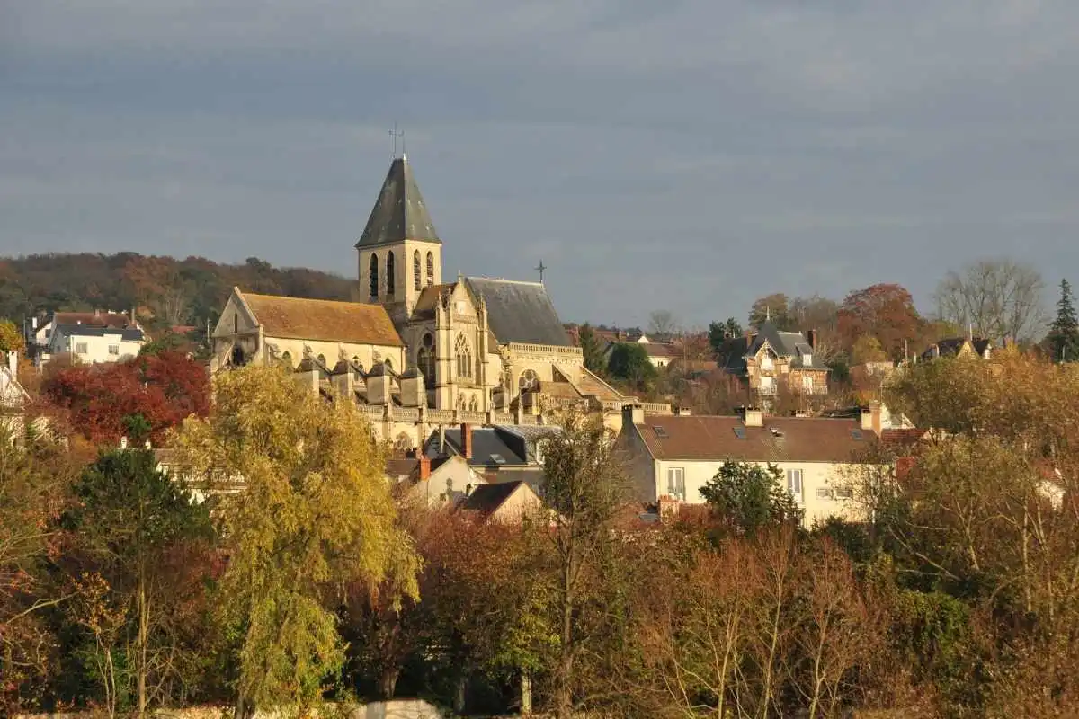 Vue de la commune de Triel sur Seine, dans les Yvelines, département d'intervention principal de Cooltech